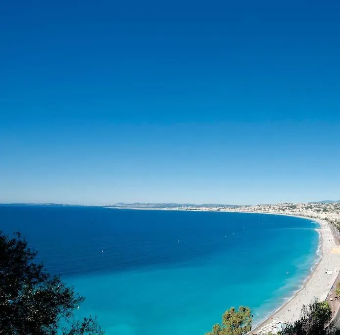 Appart Nice Centre - Terrasse Prive Exceptionnelle - Superieur 3 Pieces Ac - Garage Prive 0*,  France