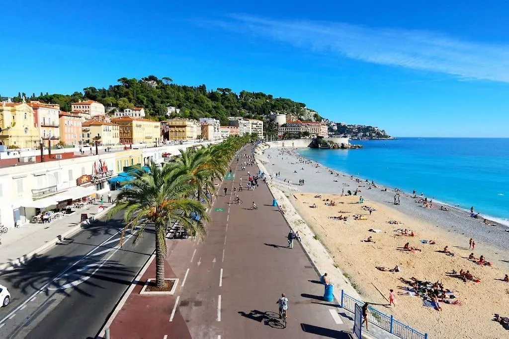 Appart Nice Centre - Terrasse Prive Exceptionnelle - Superieur 3 Pieces Ac - Garage Prive France