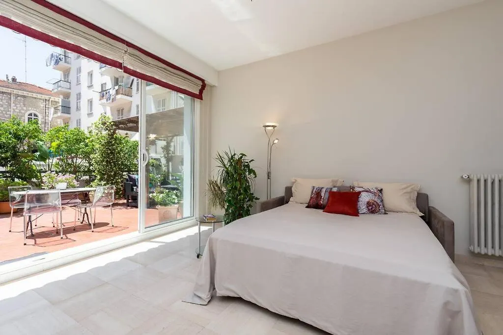 Appart Nice Centre - Terrasse Prive Exceptionnelle - Superieur 3 Pieces Ac - Garage Prive France